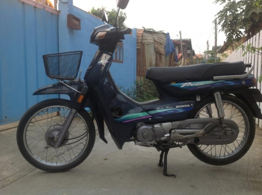 ปรับราคาพิเศษ ด่วน DREAM สตาร์ทมือ สภาพเดิมๆ สวยๆ ทะเบียนเต็ม พร้อมโอน