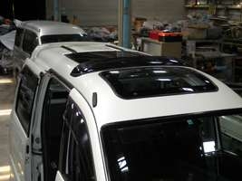 ขายรถตู้ DAIHATSU ATRAI 7สีขาวมุกสวยๆจดทะเบียนแล้วตัวท๊อปoptionเพียบ(ป้ายเขียวครับ)