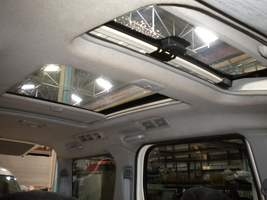 ขายรถตู้ DAIHATSU ATRAI 7สีขาวมุกสวยๆจดทะเบียนแล้วตัวท๊อปoptionเพียบ(ป้ายเขียวครับ)