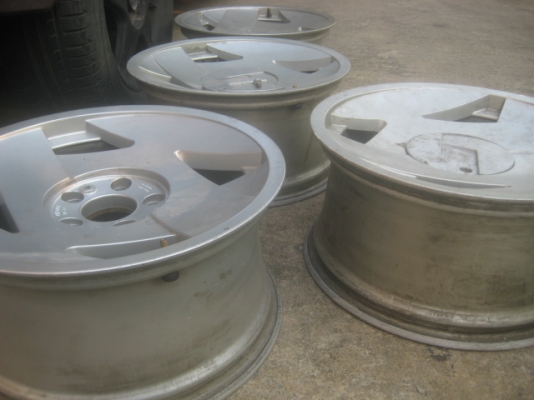 ขายล้อแม็กเคลเลนเนอร์สปอร์ตแท้ๆเยอรมันลายยอดฮิตของ BMW สวยๆ