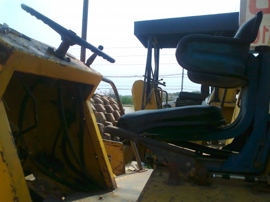 ขายด่วน..รถบด DYNAPAC CA 25PD แบบ 2 เพลา รถสวย บดได้แรง ได้งานไว ประหยัด รถสวย ทรงดี พร้อมใช้งาน ได้อีกนาน.