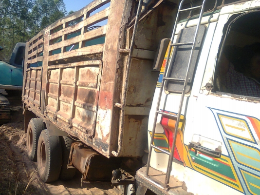 -เจ้าของขายเองขาย10ล้อ2เพลาดั้มล็อกกี้195H07Dห้างแท้พร้อมลุยถูกๆ