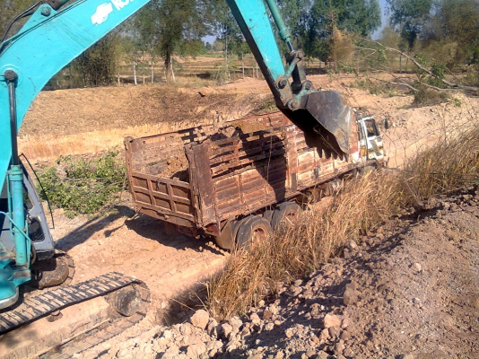 -เจ้าของขายเองขาย10ล้อ2เพลาดั้มล็อกกี้195H07Dห้างแท้พร้อมลุยถูกๆ