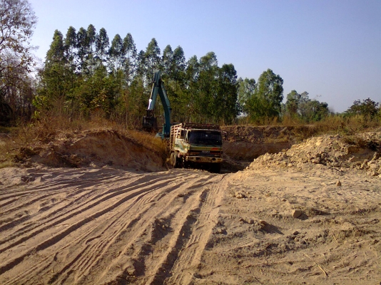 ขาย ROCKY สองเพลาดั้ม เครื่องHO7D 195 แรง มีสโลว์กลาง รถใช้งานทุกวัน ขาย ROCKY สองเพลาดั้ม เครื่องHO7D 195 แรง มีสโลว์กลาง รถใช้งานทุกวัน