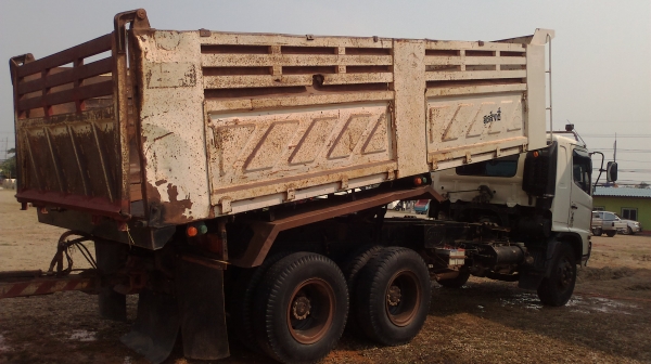 รถสวยสภาพเดิม ราคาถูก รถสวยสภาพเดิม ราคาถูก