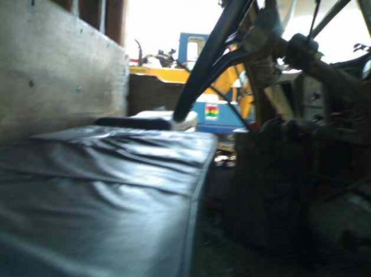 สิบล้อหัวยาวเพลาเดียวหางปลา เครื่อง145 ไม่มีทะเบียน สิบล้อหัวยาวเพลาเดียวหางปลา เครื่อง145 ไม่มีทะเบียน