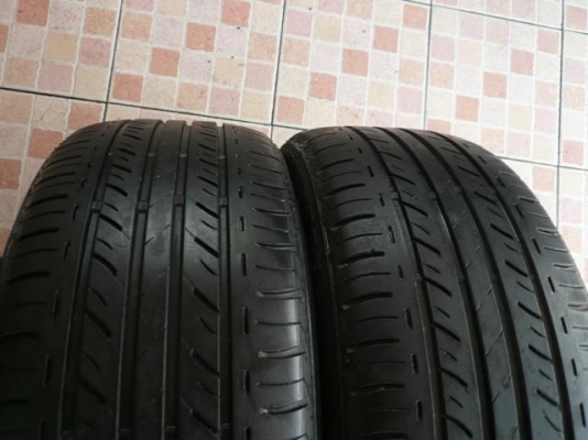 ขายยาง BRIDGESTONE SNEAKER---205-50-16---สวยๆ (1ชุด) ขายยาง BRIDGESTONE SNEAKER---205-50-16---สวยๆ (1ชุด)