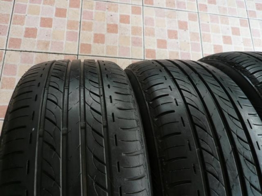 ขายยาง BRIDGESTONE SNEAKER---205-50-16---สวยๆ (1ชุด)