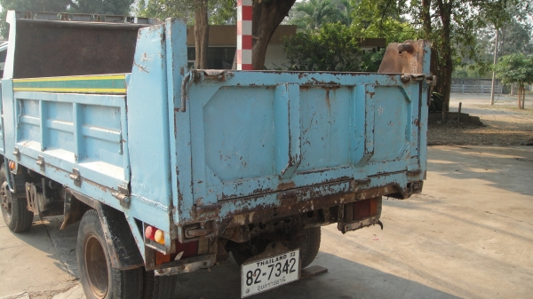 ISUZU NKR ดั๊มดิน 3คิว เครื่องดี ดั๊มดี ราคาดี รถสวยเดิมๆ