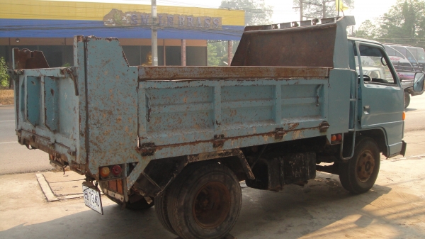 ISUZU NKR ดั๊มดิน 3คิว เครื่องดี ดั๊มดี ราคาดี รถสวยเดิมๆ