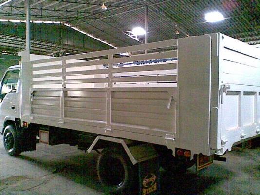 ขายรถ 6 ล้อ อีซูซุ NPR มือสองจากญี่ปุ่น ต่อดั๊มใหม่ สวยพร้อมใช้