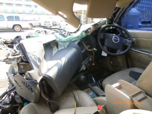 +++++ขายซากรถกระบะ Isuzu D-max ปี 2010  ราคา 290,000 พร้อมเล่มทะเบียน+++++