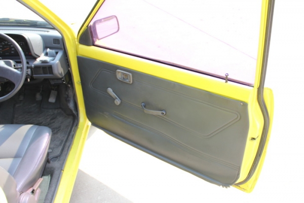 มิล่ากะบะ รุ่นหายาก หลังคาสูง HI-ROOF เครื่องหัวฉีด ลงเล่มแล้ว