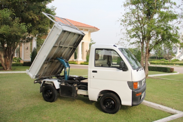 รถดั้มญี่ปุ่น แท้จากโรงงาน สภาพสวย ทำสีเก็บงานแล้ว ทะเบียนกระบะบรรทุก