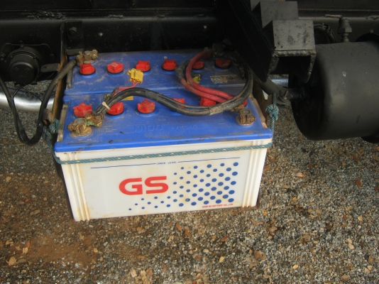 ขาย6ล้อดั้ม KM WO6D 150 แรงม้า พร้อมใช้งาน