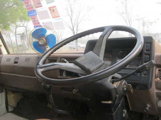 ขาย6ล้อดั้ม KM WO6D 150 แรงม้า พร้อมใช้งาน