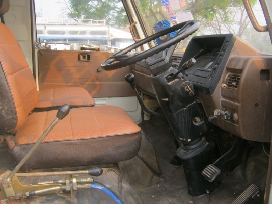 ขาย6ล้อดั้ม KM WO6D 150 แรงม้า พร้อมใช้งาน