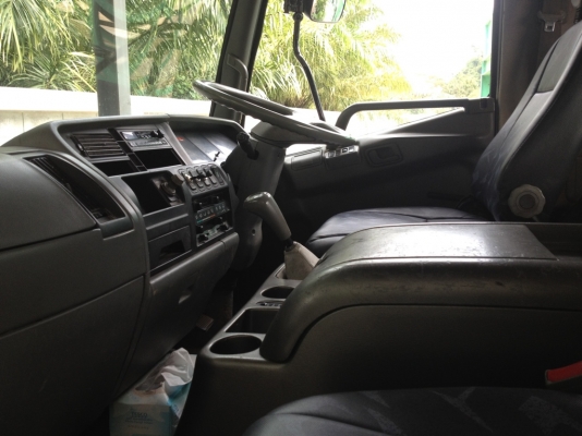 รถโม่ปูนหกล้อยี่ห้อมิตซูบิชิ โม่สวย คัซซีสวย ยางเต็มค่ะ รถโม่ปูนหกล้อยี่ห้อมิตซูบิชิ โม่สวย คัซซีสวย ยางเต็มค่ะ