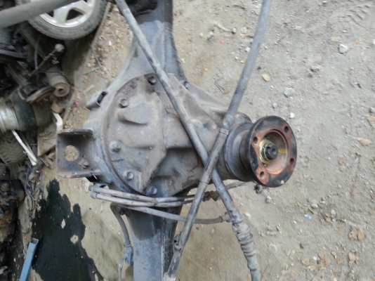 เสื้อเพลาหลังอีซูซู