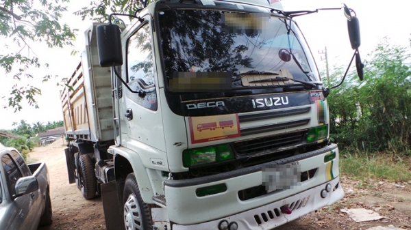 ISUZU  FXZ320  รถบ้าน มีระบบพ่วงพร้อมขายค่ะ