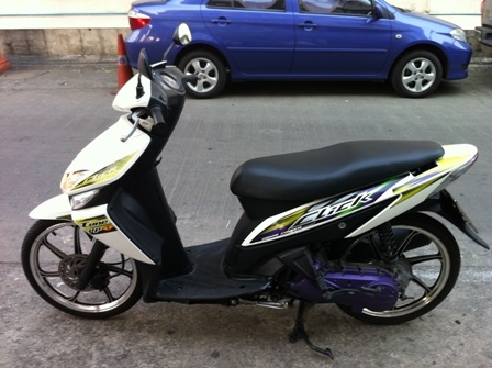 CLICKล้อแม็กปี50มือแรก เครื่องเดิม คาร์บูแดช รถสวย กรุงเทพ