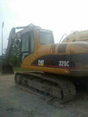 Catterpillar 320C Japan