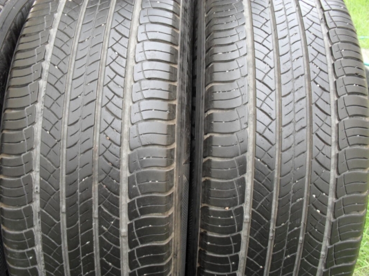 ขายยาง MICHELIN LATITUDE 215/65/16 ปี11 (1ชุด) ราคา 4,200 ดูของแถวปากเกร็ด สนใจติดต่อ 090-676-4651 เบียร์
