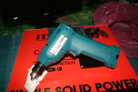 (ปิ่นเกล้า)ขาย ส่วานไร้สาย Makita 6010D ไร้สาย7.2v