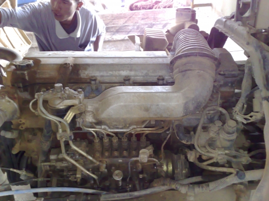 ขายรถ 6 ล้อดั้มบรรทุก HINO GD 2 J เครื่อง JO8C 220 แรงดั้มเกษตรยาง 900 เครื่องดีคัสซีสวยทะเบียนเต็มพวงมาลัยพาเวอร์เบรคทิฟฟี่