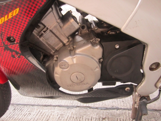 ขาย CBR ปี46 ไมขาวเครื่องเดิมชุดโอนครบ ขาย CBR ปี46 ไมขาวเครื่องเดิมชุดโอนครบ