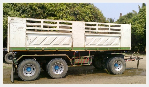 ขายหางพ่วงสามมิตรดัมพ์ สามเพลา ไม่ลงเล่ม ยาว 6.50 เมตร ขายหางพ่วงสามมิตรดัมพ์ สามเพลา ไม่ลงเล่ม ยาว 6.50 เมตร