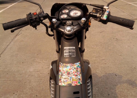 ขออนุญาติขาย  Honda Sonic 125 CC.ตัวสอง ไมล์ขาว สีดำ ล้อทอง