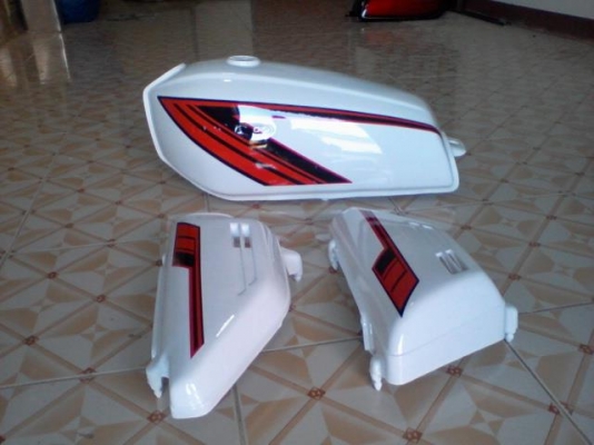 ขาย ชุดสี ถัง-ฝากระเป๋า white jx 110-125 (รุ่นพิเศษ)ลดราคา 3000+ส่ง
