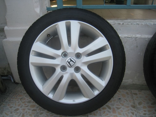 ขายล้อแม็กเดิม Honda Jazz 16"x6" 4รู 100+ยางปี 10 (081-3747940)