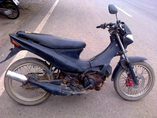 jr  ราคา 2500