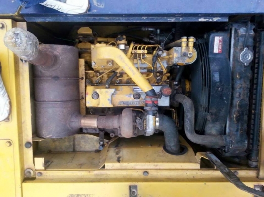 ขายแบคโค KOMATSU PC120-5 เครื่องเดิม ปั๊มเดิม เอวแน่น ไฟฟ้าเต็ม แอร์เย็นบูมอาร์มยาวพิเศษ เล่มทะเบียนพร้อมโอน สนใจโทร 090-8588220คุณนะ 093-3258446คุณบิว ID:narong498 หรือเข้าดูสินค้าอื่นๆได้ที่ www.truck.in.th/498 หรือเพจFacebook ณรงค์ ซื้อขายรถมือสอง (เว็