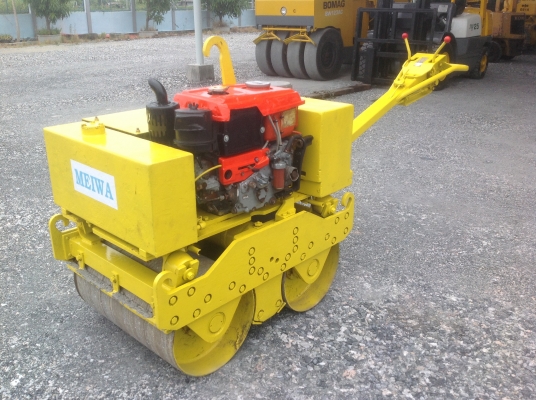 ขายรถบดเดินตาม  มือสองญี่ปุ่น สั่นสะเทือนได้ เครื่องดีเซล