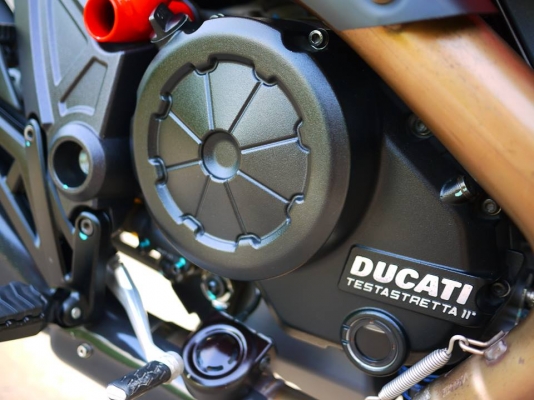 ขาย Ducati Diavel ตัว Red carbon รถศูนย์พร้อมทะเบียนแท้ สภาพกริ๊ปๆ