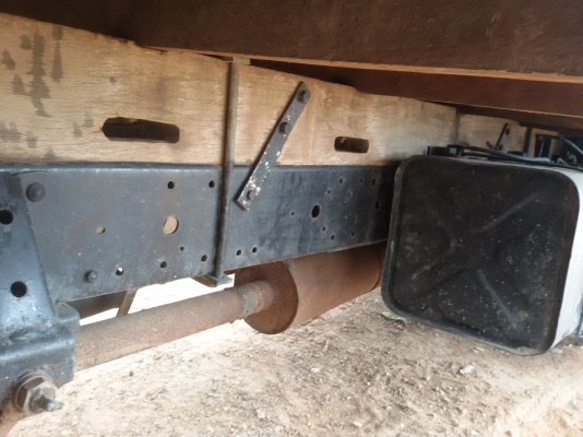 ขาย 6 ล้อ ISUZU NKR 110 แรงม้า เกียร์สั้น รถห้างแท้ๆ( ลูกค้าหนองเรือ คุณหนูพิศ นาคำ มารับรถเอาไปวิ่งงานทำเงินเรียบร้อยแล้ว)(มือเดียวออกจากศูนย์) (ดาวน์98000 ใช้บัตร+ทะเบียนบ้าน อนุมัติเลย เร็วทันใจเครื่องแน่นปึ๊กๆ แรง แห้งๆ(ไม่มีไอ) ระบบน้ำหมุนเวียนดี แซส