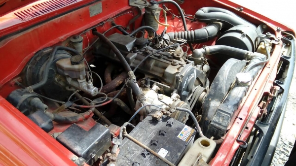 รถกะบะสีแดงสวยสภาพดี 092-4251789