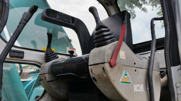 ขายด่วน รถแม็คโคร ขายด่วน รถแม็คโคร