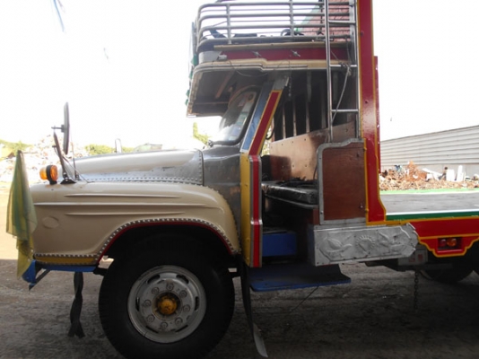 ขาย!! 10ล้อหน้ายาว พิ้นเรียบ แจ้งลงเล่มแล้ว ทำสีใหม่ สภาพสวยมาก  (เบอร์โทร 081-942-5002)