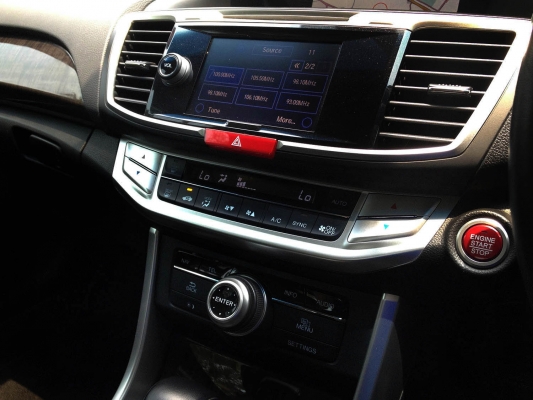 2013 Honda Accord 2.4 Tech Full Options.