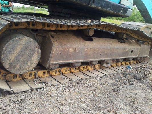 รถแบคโฮ พร้อมใช้งาน