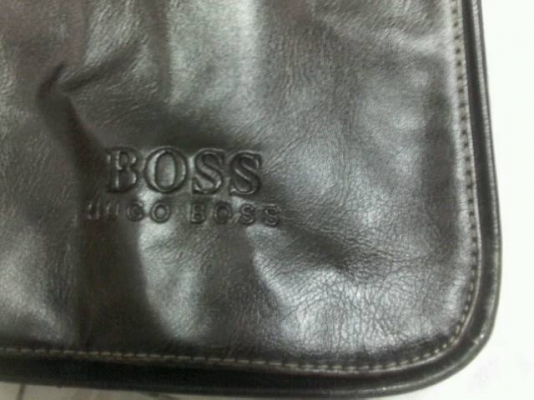 กระเป๋าหนังสภาพ90\%สวย