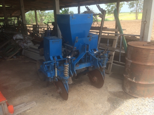 ขายเครื่องหยอดข้าวโพดของช่างศักจานช่างคิดมีกระทู้แถมให้1คู่