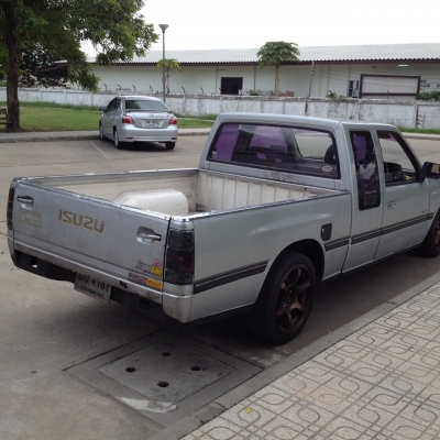 ขายอีซูซุปี94 พวงมาลัยเพาเวอร์ 152,000บาท ติดต่อคุณเอ๋ โทร.092-6356419 ขายอีซูซุปี94 พวงมาลัยเพาเวอร์ 152,000บาท ติดต่อคุณเอ๋ โทร.092-6356419