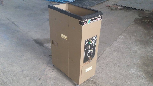 เครื่องขัดข้าวขาวเก่าญี่ปุ่น MITSUBISHI รุ่น MSR-400 สภาพดีเครื่องพร้อมใช้งาน