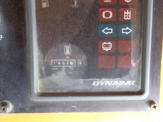 รถบด CP201WT ( RT200WT) ใช้งานน้อย รถนำเข้าจากญี่ปุ่น