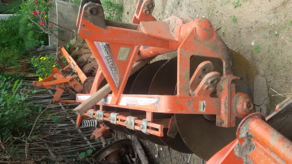 ขายผานยของคูโบต้าตราช้าง L4708ไบ24นิ้ว ราคา36000บาท โทร0813655997อำพร พาเจริญ